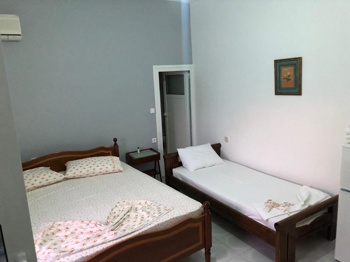 Dina House Gasthof *